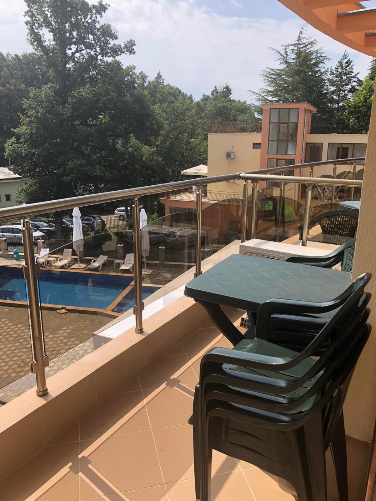 Sunny Paradise Family Hotel Китен Экстерьер фото