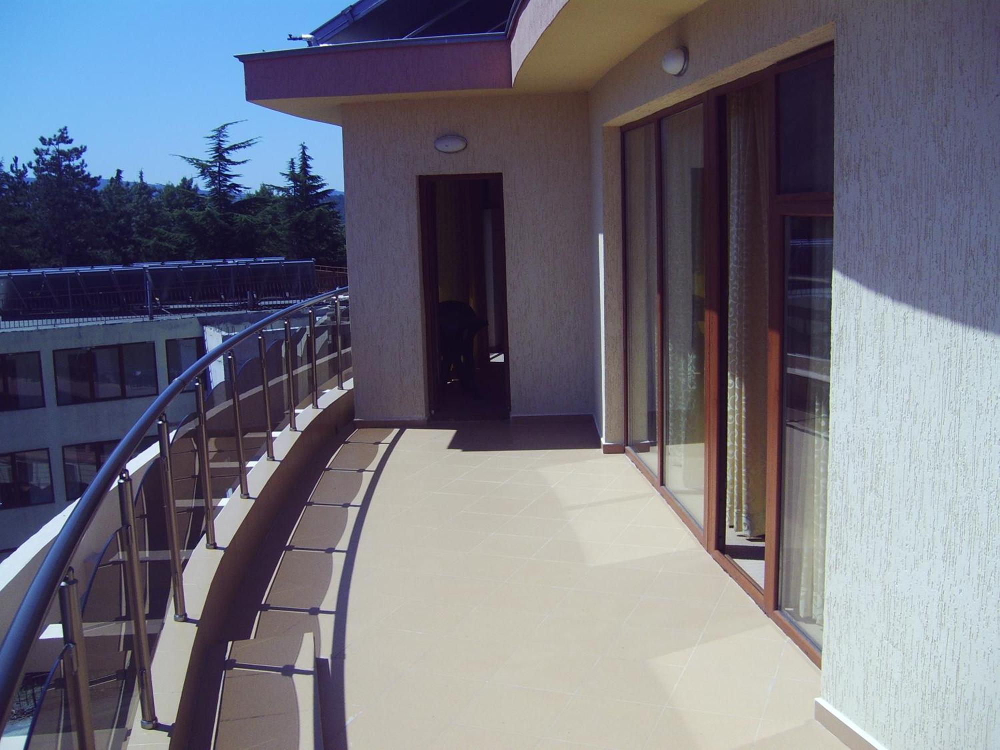 Sunny Paradise Family Hotel Китен Экстерьер фото