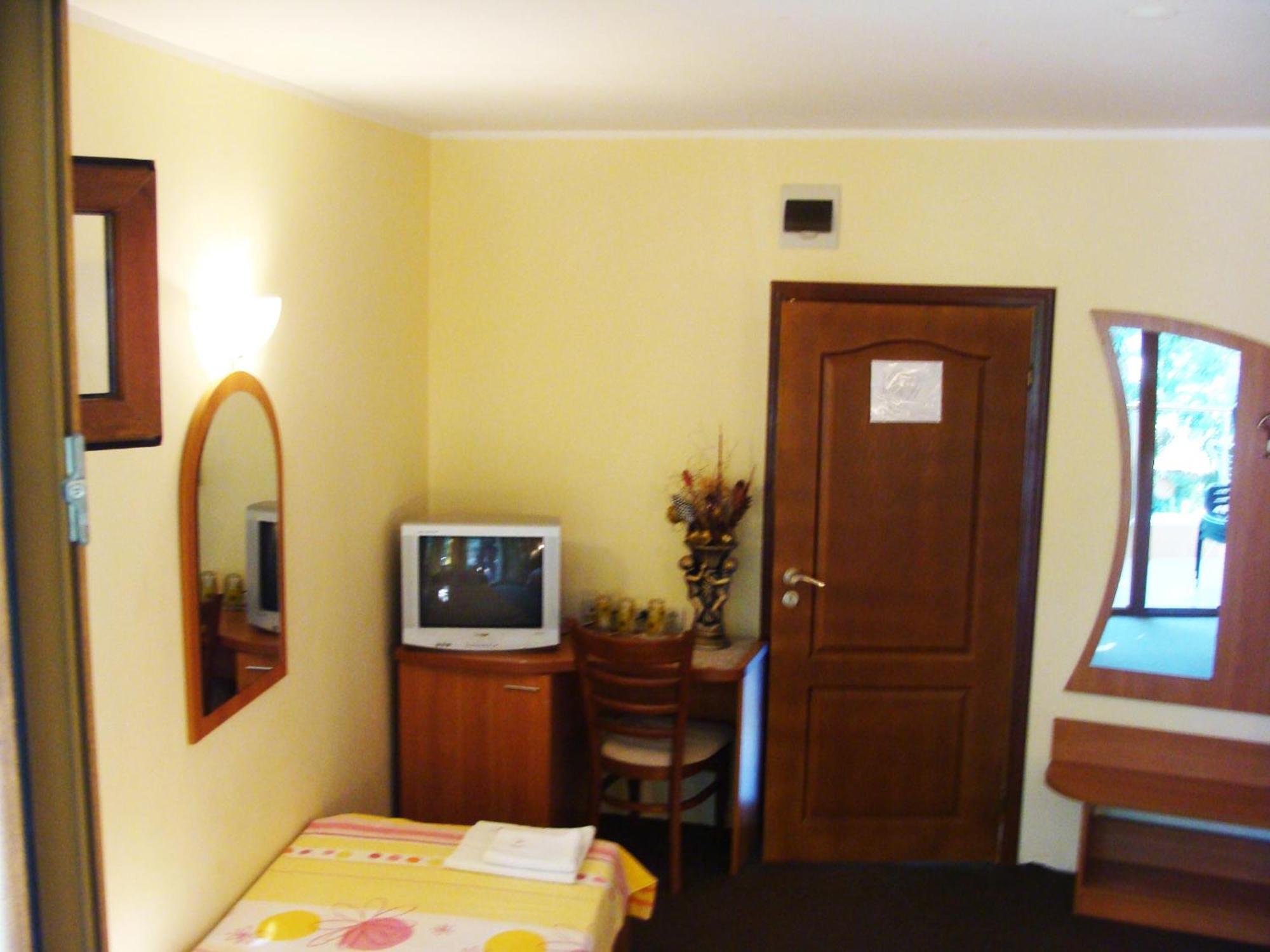 Sunny Paradise Family Hotel Китен Номер фото
