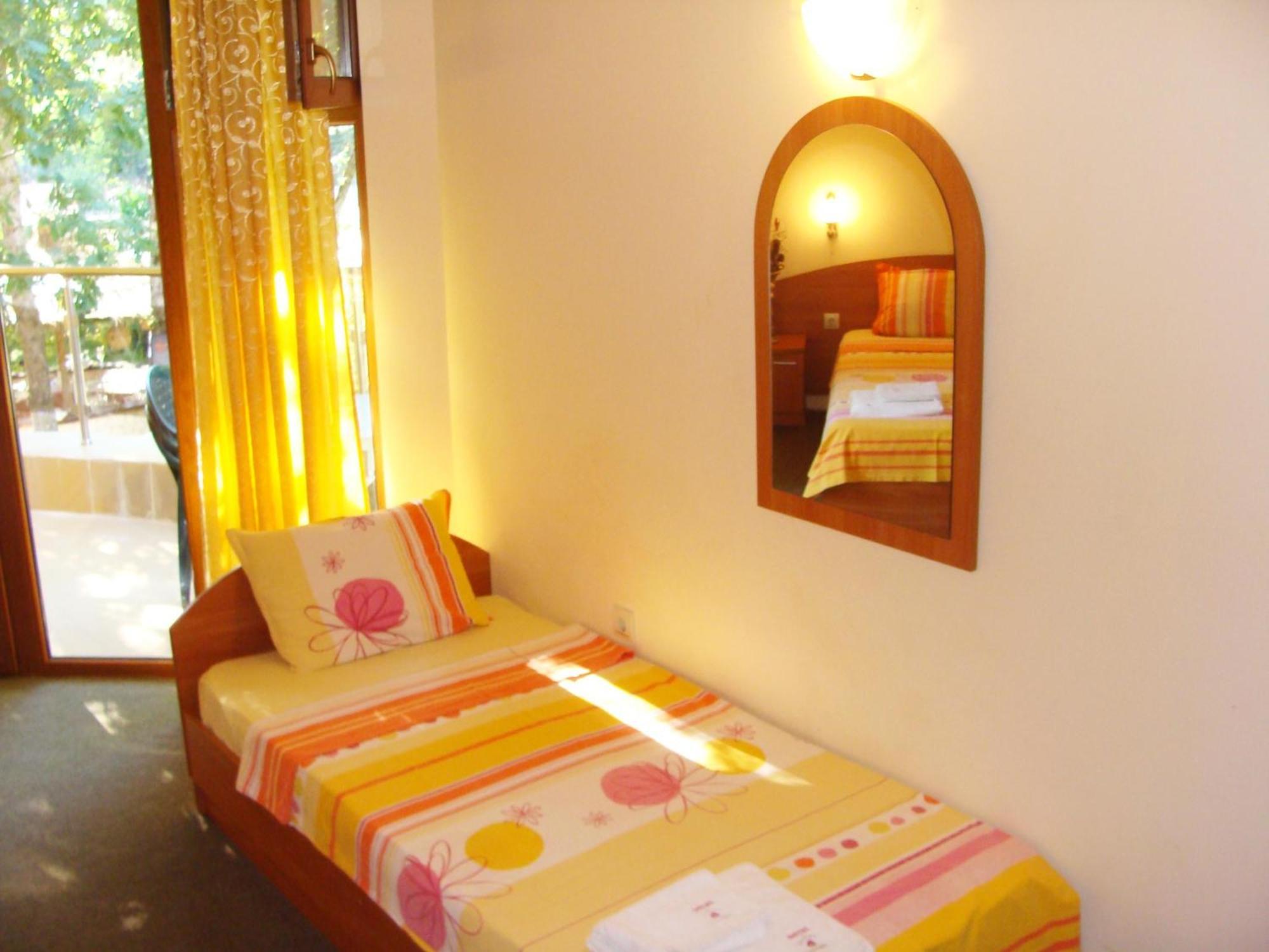 Sunny Paradise Family Hotel Китен Номер фото